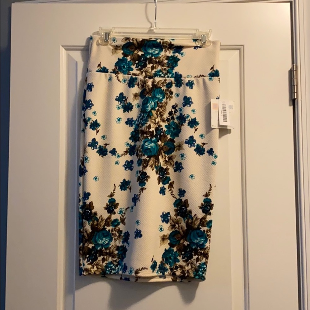 LulaRoe Cassie skirt, NWT